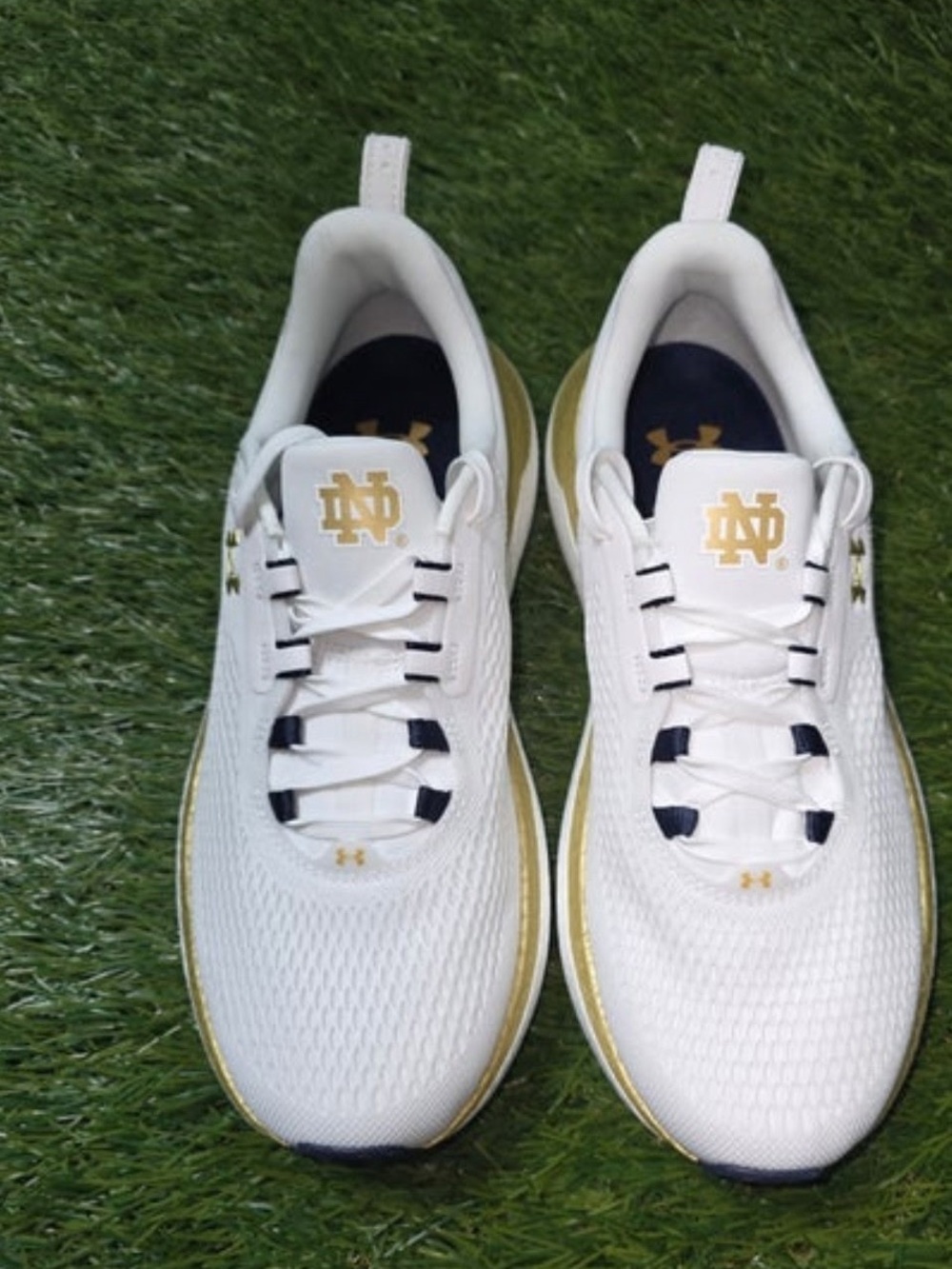 Under Armour NCAA Notre Dame Fighting Irish Infinite 2 Elite